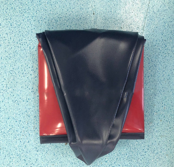 PetHaven.comPet Pool Dog Swimming Pool Foldable Large Dog Bath SuppliesPet Pool Dog Swimming Pool Foldable Large Dog Bath SuppliesOverview:
 
 

1. Sturdy Durable: Made of extra-tough thicken 0.5mm PVC material and high-strength PP hard plastic board to difficult to collapse and get scratched b0