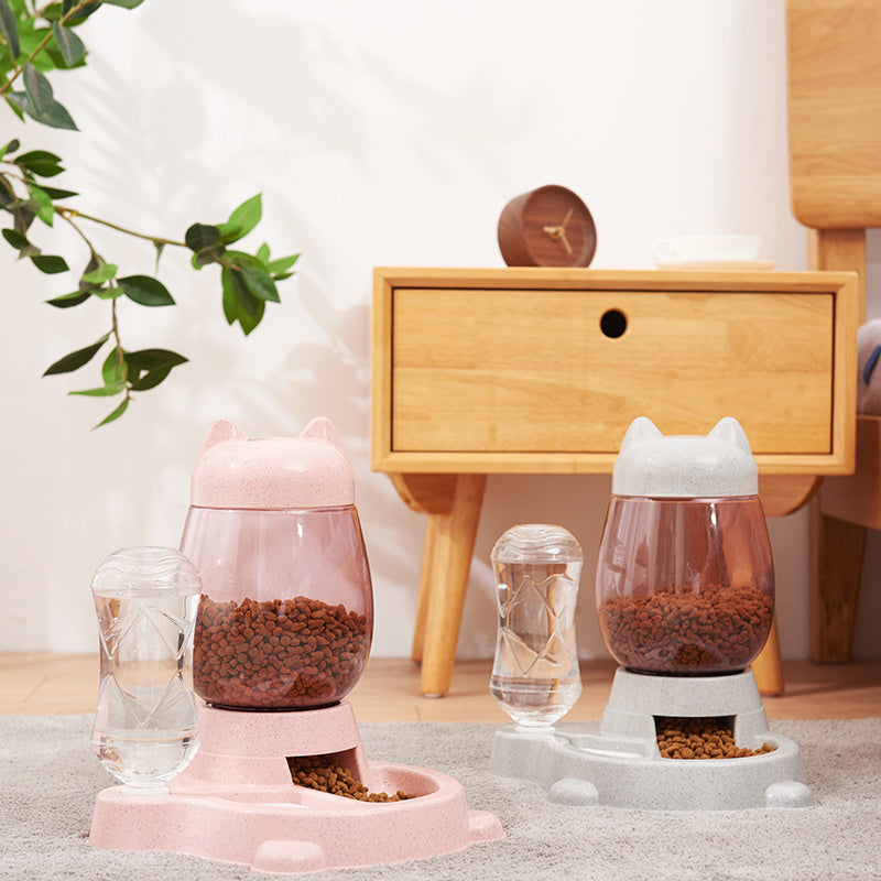 PetHaven.comAutomatic pet feeder drinking fountainAutomatic pet feeder drinking fountainProduct Name: Pet Feeder
 
 Product size: 26 * 21 * 30cm
 
 (length, width, height)
 
 Capacity: water bottle 528ml bucket 2.21
 
 Product material pet material
 
 s0