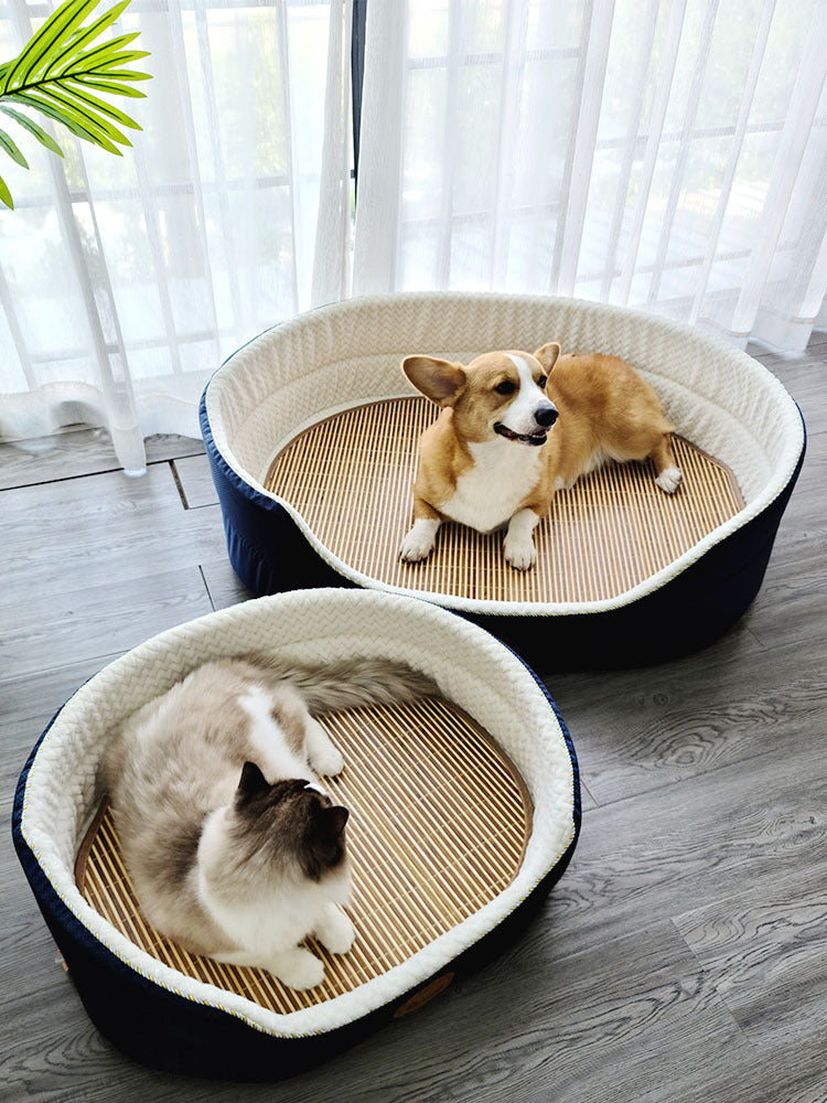 PetHaven.comWashable Summer Large Dog Sofa Summer Supplies Pet BedDoghouse Four Seasons Universal Removable And Washable Summer Large DoProduct information: 
 
 Color classification: Navy blue navy blue
 
 Applicable object: Dog
 
 Applicable size: Small 45CM (recommended for pets within 5 kg)
 
 Weibed