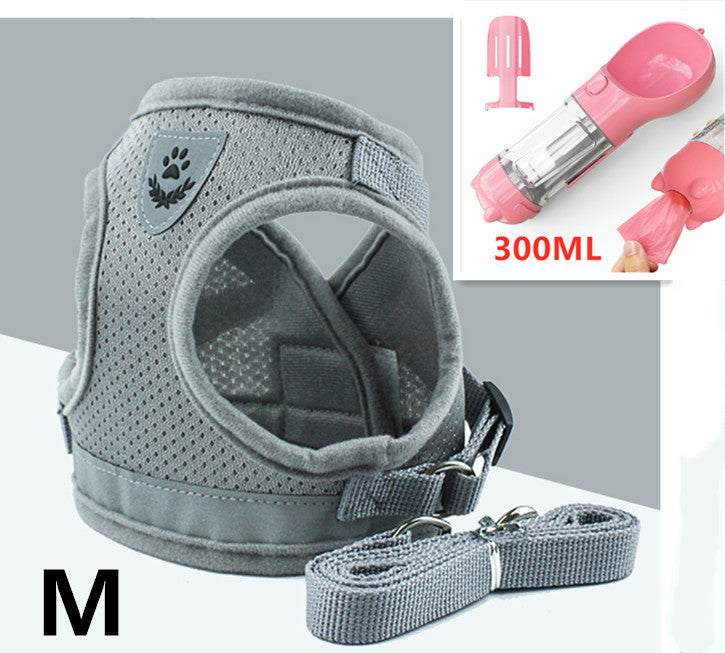 PetHaven.comPet Leash Breathable Mesh Chest BackPet Leash Breathable Mesh Chest BackOverview:
 
 Hook and loop closure, easy to put on and take off
 
 Breathable mesh material. Soft and comfortable, make your pet comfortable to wear
 
 Reflective bepet handling