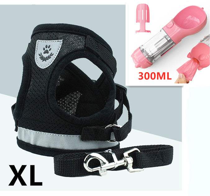 PetHaven.comPet Leash Breathable Mesh Chest BackPet Leash Breathable Mesh Chest BackOverview:
 
 Hook and loop closure, easy to put on and take off
 
 Breathable mesh material. Soft and comfortable, make your pet comfortable to wear
 
 Reflective bepet handling
