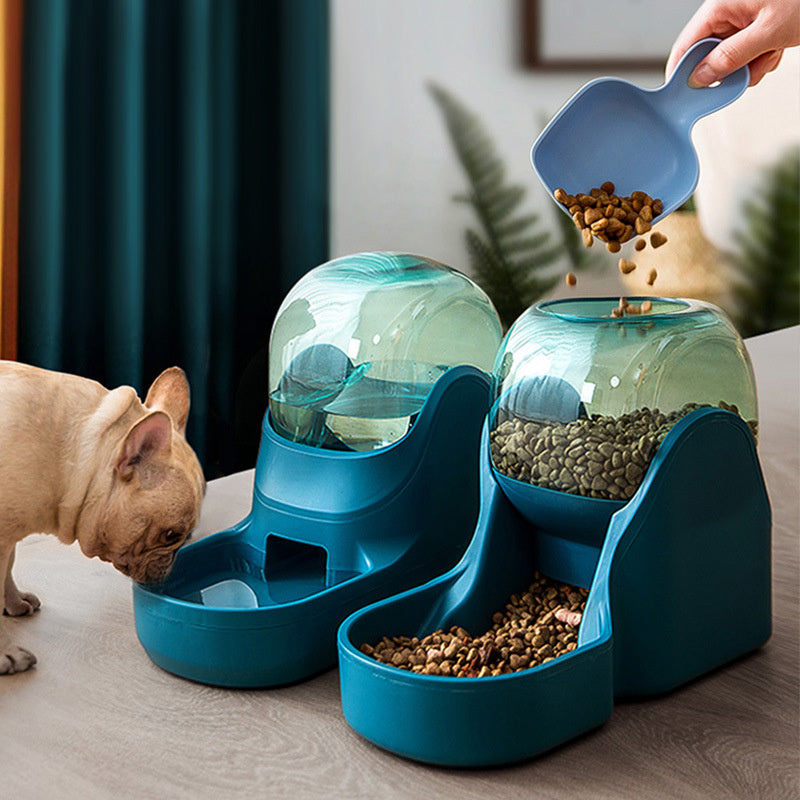 PetHaven.comAutomatic Drinking Fountain Feeder Pet SuppliesAutomatic Drinking Fountain Feeder Pet SuppliesOverview
 
 Get rid of the shortcomings that the water feeder does not store water
 
 More user-friendly design, large capacity, no food jam, anti-overturning
 
 Let0