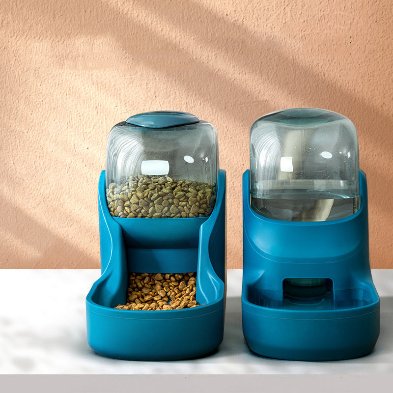 PetHaven.comAutomatic Drinking Fountain Feeder Pet SuppliesAutomatic Drinking Fountain Feeder Pet SuppliesOverview
 
 Get rid of the shortcomings that the water feeder does not store water
 
 More user-friendly design, large capacity, no food jam, anti-overturning
 
 Let0