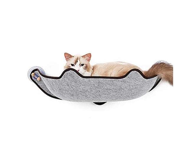 PetHaven.comWindow sill cat hammockWindow sill cat hammockSize: 59*22*13cm
 
 Material: EVA + felt cloth
 
 Product Features / Features:
 
 
 A wrapped suction cup cat hammock for winter and summer
 
 
 1. The cat litter isDog/Cat house