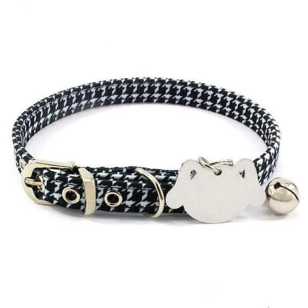 PetHaven.comDouble-sided Laser Engraving Pet Collar BellDouble-sided Laser Engraving Pet Collar BellProduct Information:
Give Your Pet Style and Safety with the Double-sided Laser Engraving Pet Collar Bell
Keep your furry friend stylish and safe with the Double-sid7