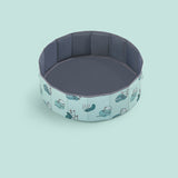 PetHaven.comFolding Ocean Ball Pool Bobo Pool Baby Baby Children'Little Folding Ocean Ball Pool Bobo Pool Baby Baby Children's Toy PoolProduct information:


 Applicable people: no limit, girls, boys
 
 Toy material: Oxford cloth + pp plastic
 
 Game house category: cloth tent
 
 Whether it is exclu0