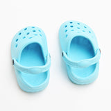 PetHaven.comFashion Personality Summer Dog ShoesFashion Personality Summer Dog ShoesProduct information:
 
 Color: blue, green, yellow, pink
 
 Size: suitable for adult cats and puppies
 
 Function: Decoration
 
 Material: EVA
 
 Applicable object: shoes