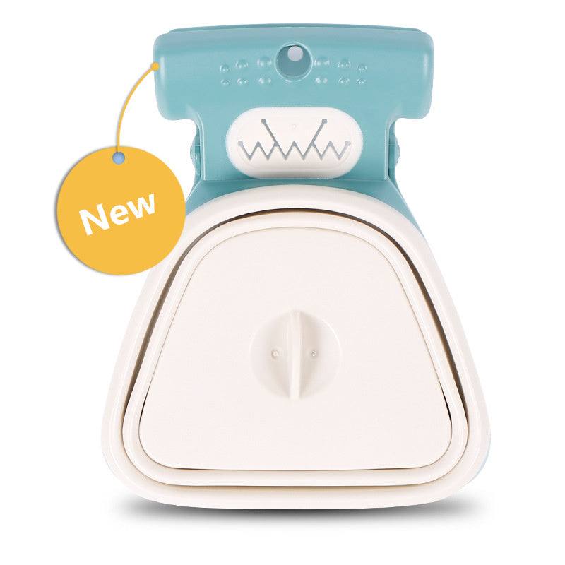 PetHaven.comDog Pet Travel Foldable Pooper ScooperDog Pet Travel Foldable Pooper Scooper With 1 Roll Decomposable bags PMake cleaning up after your pet quick and hassle-free with our Dog Pet Travel Foldable Pooper Scooper. Lightweight and compact, this Dog Pet Travel Foldable Pooper Saccessories