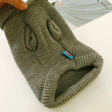 PetHaven.comwinter warm sweaterPet autumn and winter warm sweaterProduct category: pet sweater
 
 Material: Acrylic
 
 Applicable gender: general
 
 The sweater has greater elasticity; the stretchable range is 5-10cm;0
