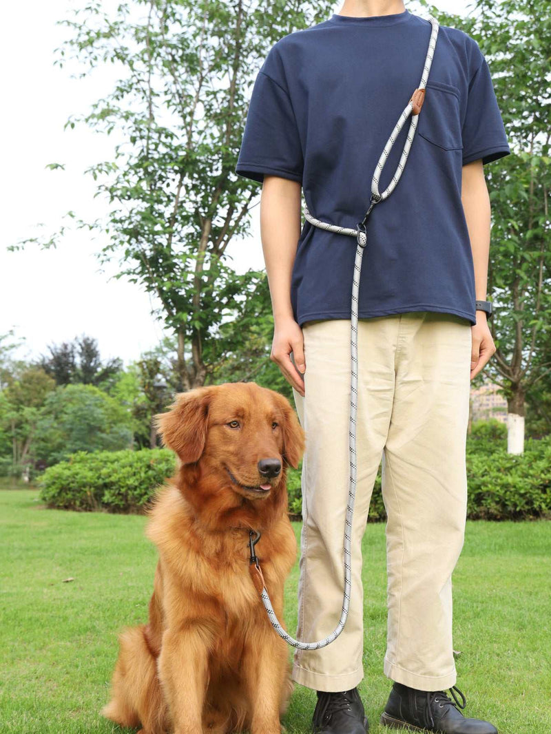 PetHaven.comPet Multifunctional Adjustable Reflective Hand Holding RopePet Multifunctional Adjustable Reflective Hand Holding RopeProduct information: 
Pet Multifunctional Adjustable Reflective Hand Holding Rope is the perfect accessory for every pet owner who loves to go on outdoor adventures pet walker