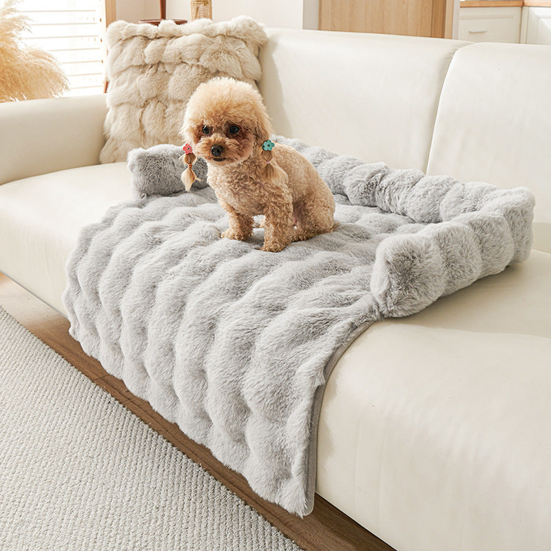 PetHaven.comPets Dog Mat Winter Thicken ThermalPets Dog Mat Winter Thicken Thermal Non-slip Pet ProductsProduct information:
 
 Specification: 75x75cm
 
 Material: Plush
 
 Applicable object: Dog


Packing list: 

1 x Dog mat

Product Image:0