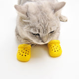 PetHaven.comFashion Personality Summer Dog ShoesFashion Personality Summer Dog ShoesProduct information:
 
 Color: blue, green, yellow, pink
 
 Size: suitable for adult cats and puppies
 
 Function: Decoration
 
 Material: EVA
 
 Applicable object: shoes
